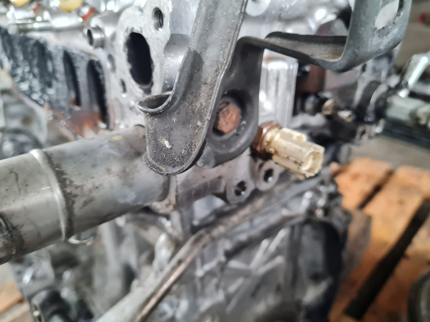 Dzinējs priekš TOYOTA AVENSIS 2007 UNIVERSAL 5 Dzinējs priekš TOYOTA AVENSIS 2007 UNIVERSAL