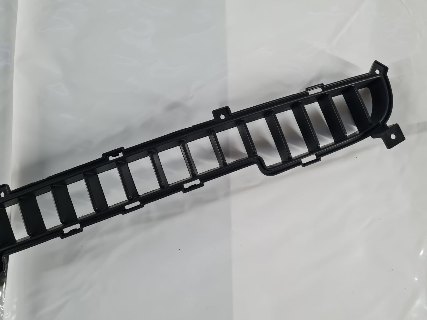 Bufera reste priekš KIA SORENTO 2004-2008 8 Bufera reste priekš KIA SORENTO 2004-2008