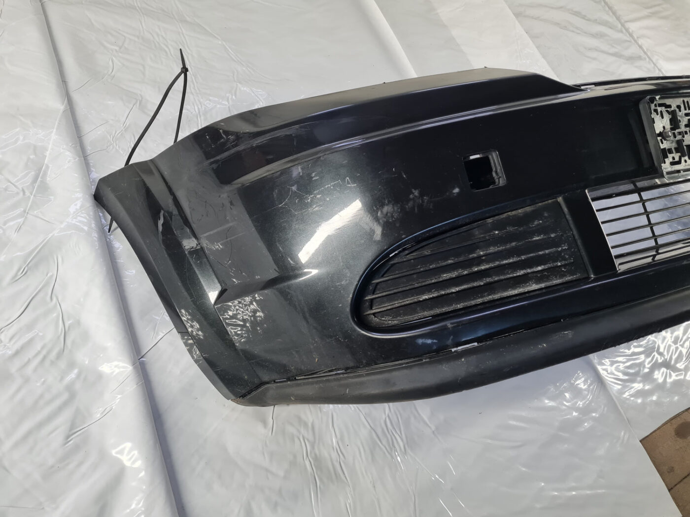 Priekšējais buferis priekš DODGE JOURNEY 2008 28 Priekšējais buferis priekš DODGE JOURNEY 2008