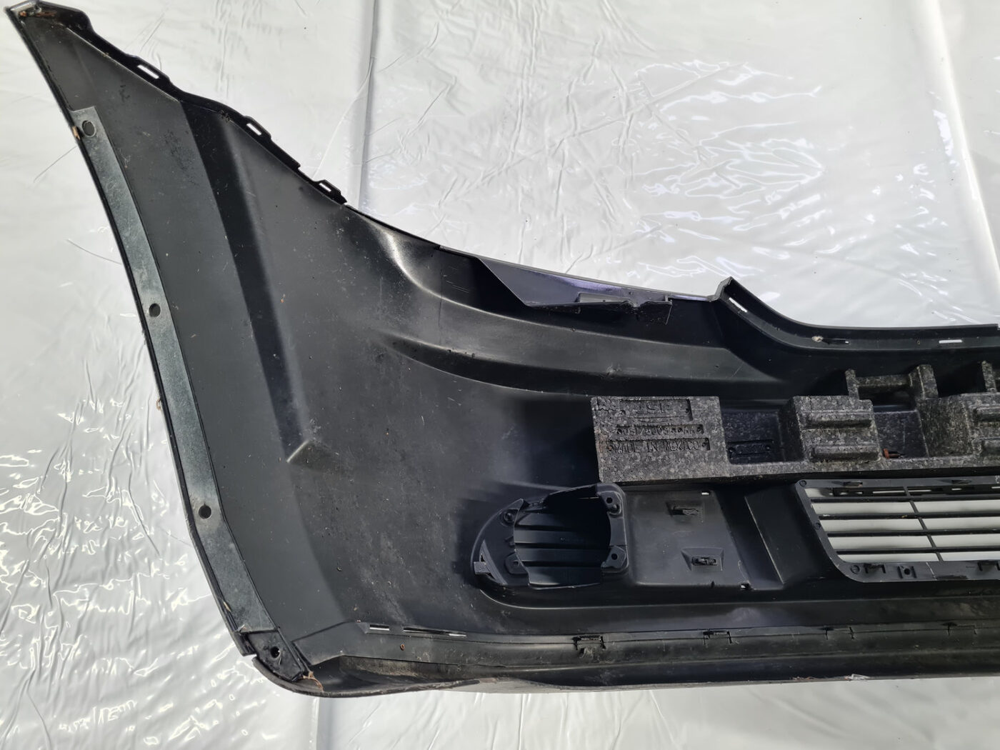 Priekšējais buferis priekš DODGE JOURNEY 2008 16 Priekšējais buferis priekš DODGE JOURNEY 2008