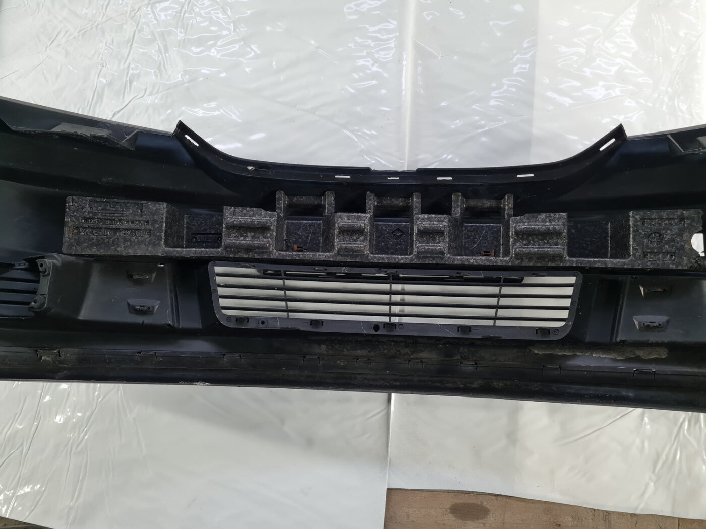 Priekšējais buferis priekš DODGE JOURNEY 2008 14 Priekšējais buferis priekš DODGE JOURNEY 2008