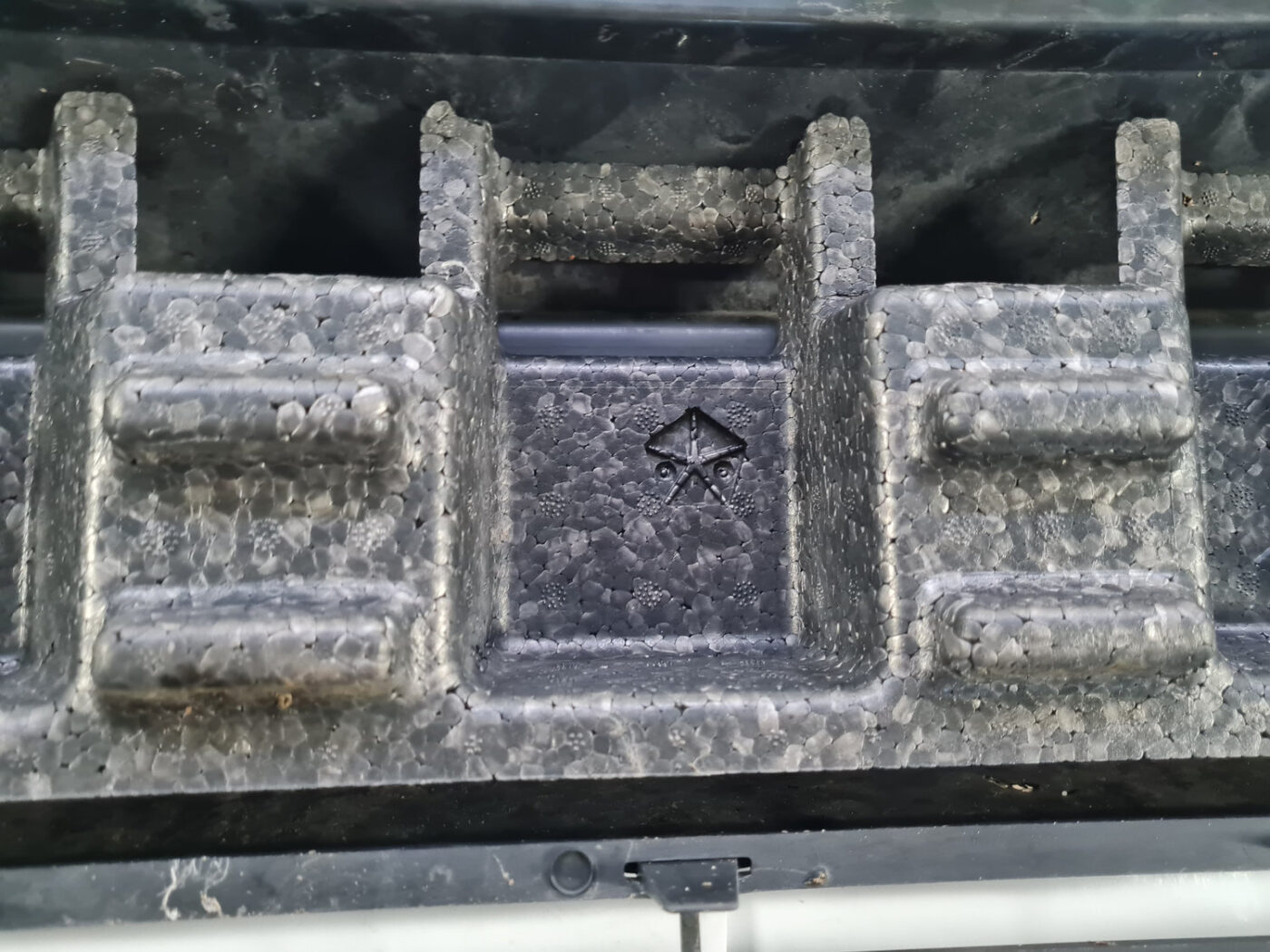 Priekšējais buferis priekš DODGE JOURNEY 2008 8 Priekšējais buferis priekš DODGE JOURNEY 2008