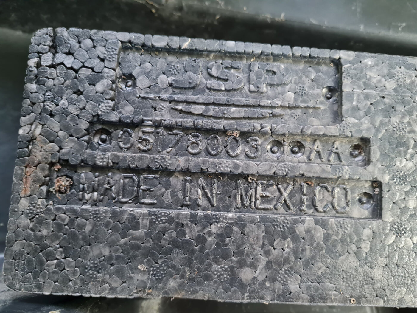 Priekšējais buferis priekš DODGE JOURNEY 2008 7 Priekšējais buferis priekš DODGE JOURNEY 2008