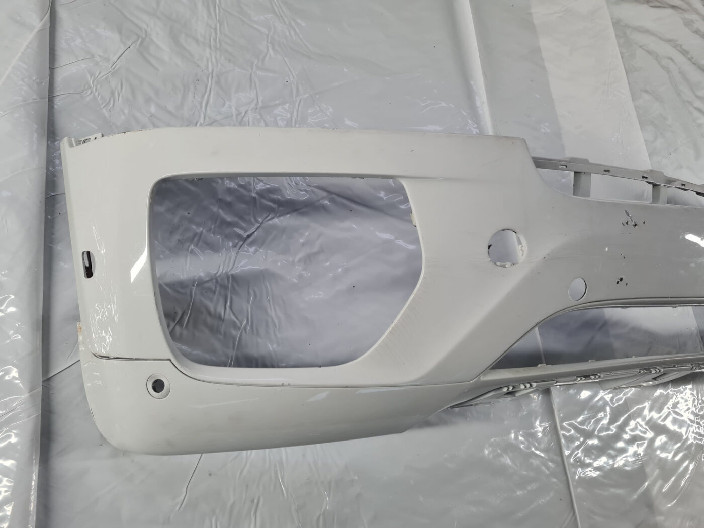 Priekšējais buferis priekš BMW X6 E71 2008-2014 2 Priekšējais buferis priekš BMW X6 E71 2008-2014