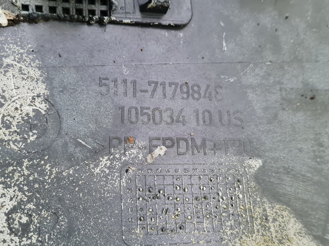 Priekšējais buferis priekš BMW X6 E71 2008-2014 6 Priekšējais buferis priekš BMW X6 E71 2008-2014