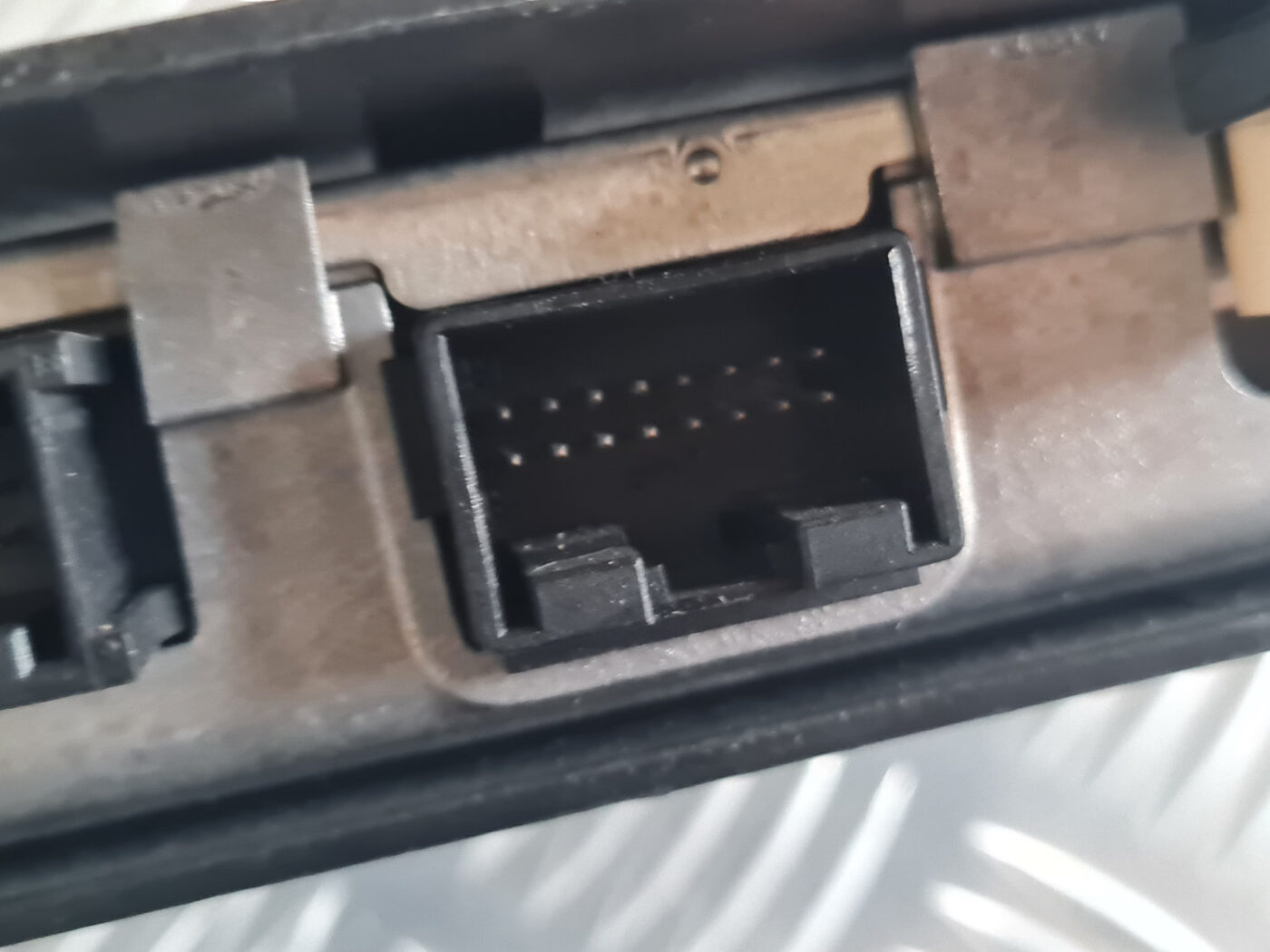 Bluetooth vadības bloks priekš OPEL INSIGNIA 2010 6 Bluetooth vadības bloks priekš OPEL INSIGNIA 2010