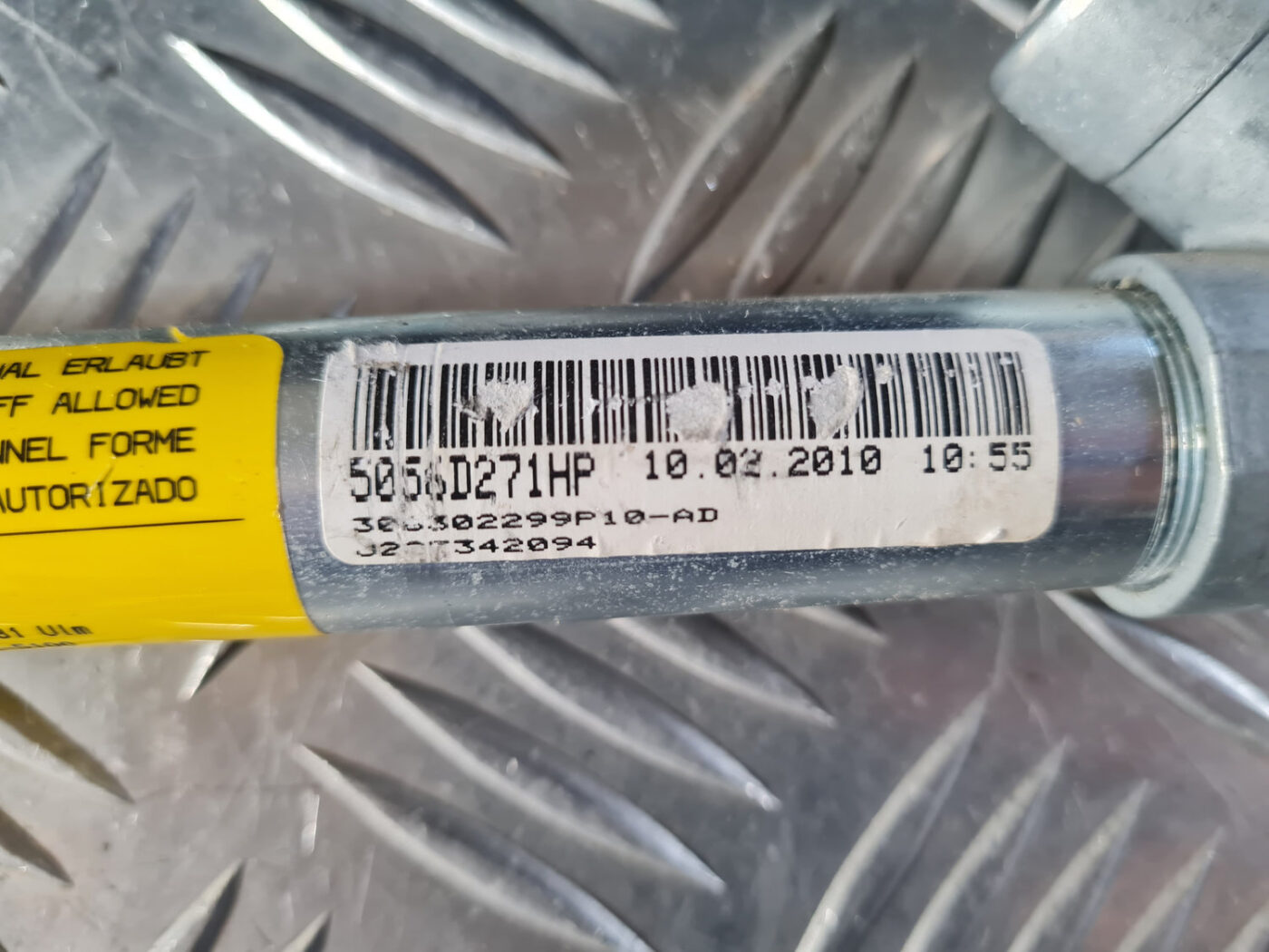 Priekšējā kreisā drošības josta priekš OPEL INSIGNIA 2010