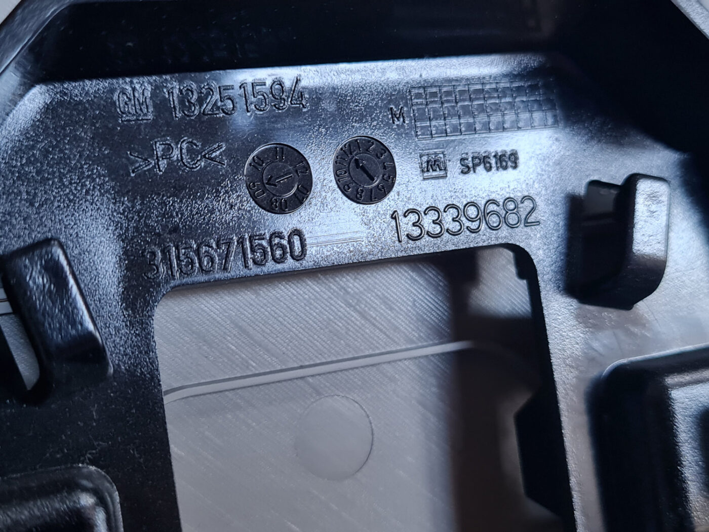 Salona apgaismojuma panelis priekš OPEL INSIGNIA 2010 5 Salona apgaismojuma panelis priekš OPEL INSIGNIA 2010