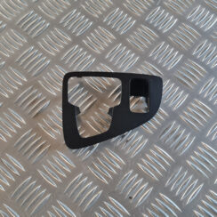 Centrālās konsoles dekoratīva uzlika priekš OPEL INSIGNIA 2010