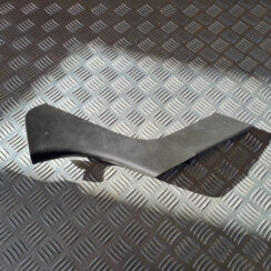 Centrālās konsoles (apdares) sānu panelis priekš OPEL INSIGNIA 2010