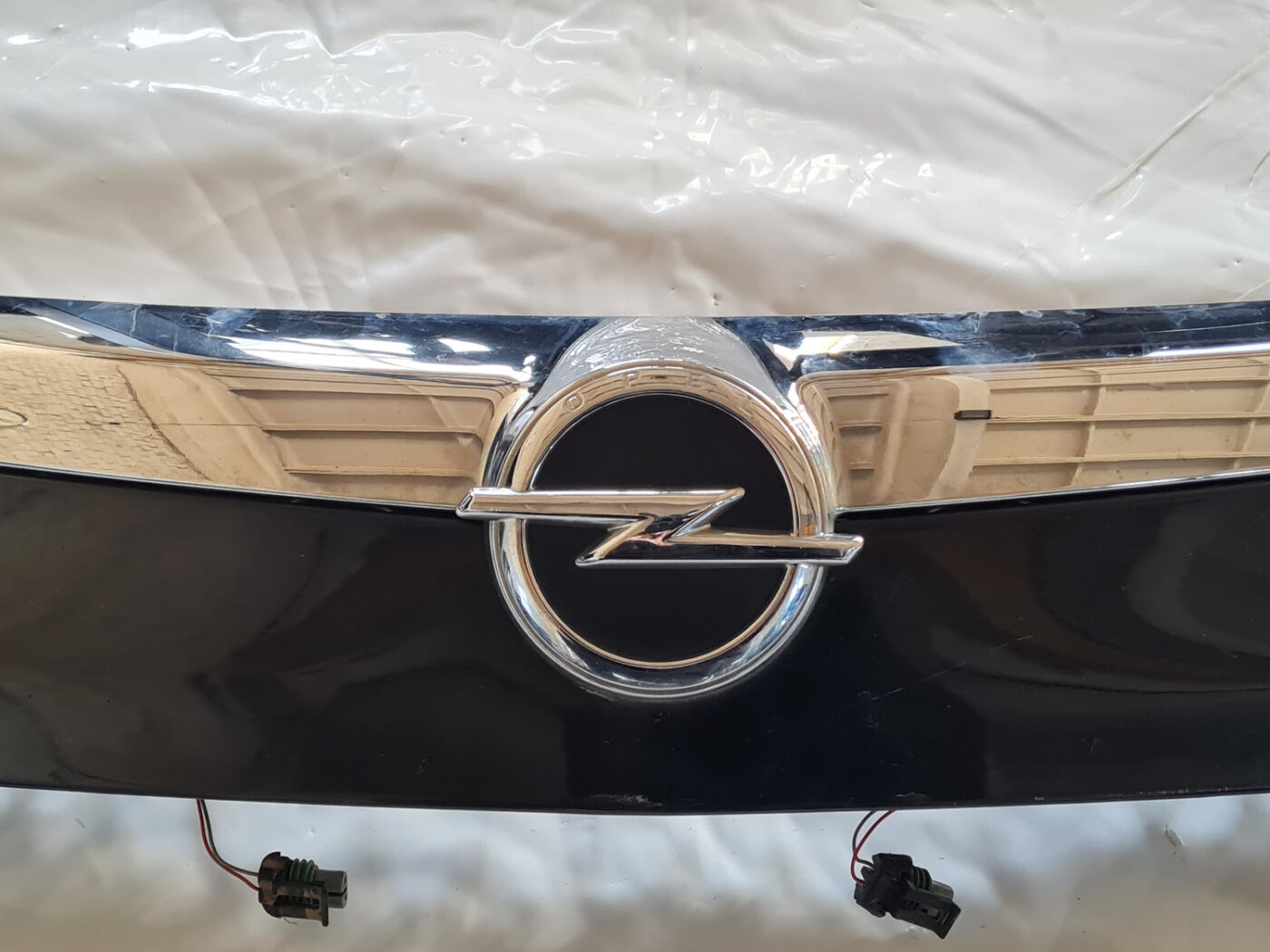 Numura zīmes gaismas uzlika komplektā priekš OPEL INSIGNIA 2010 16 Numura zīmes gaismas uzlika komplektā priekš OPEL INSIGNIA 2010