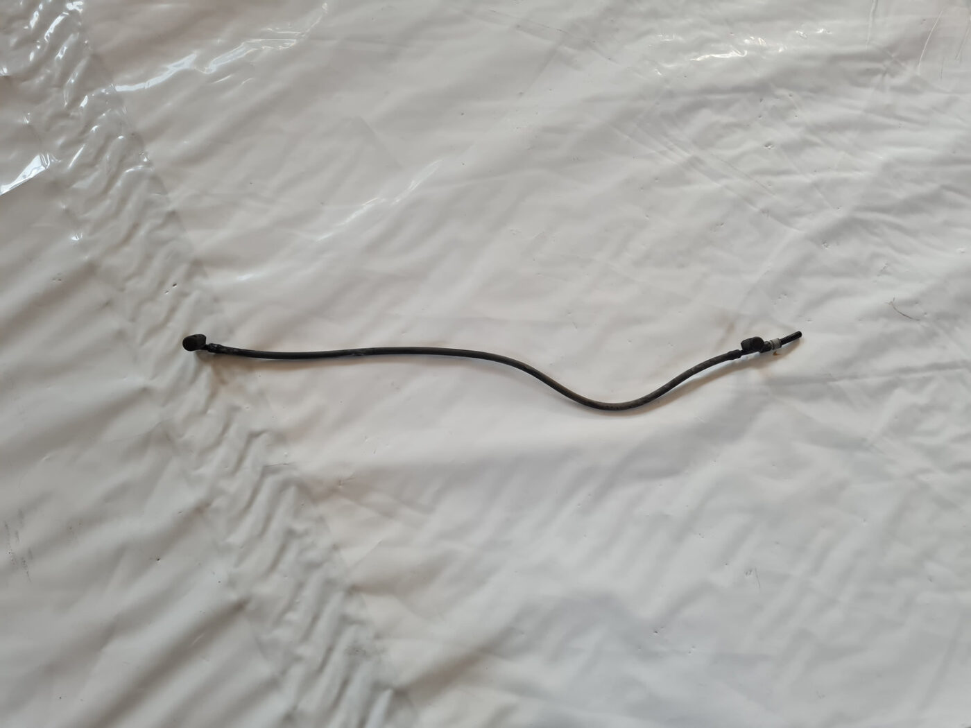 Vējstikla mazgāšanas šķidruma sprausla priekš OPEL INSIGNIA 2010