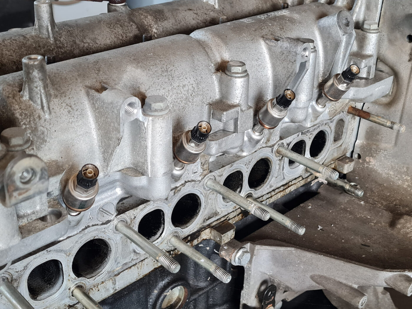 Dzinējs priekš OPEL INSIGNIA 2010