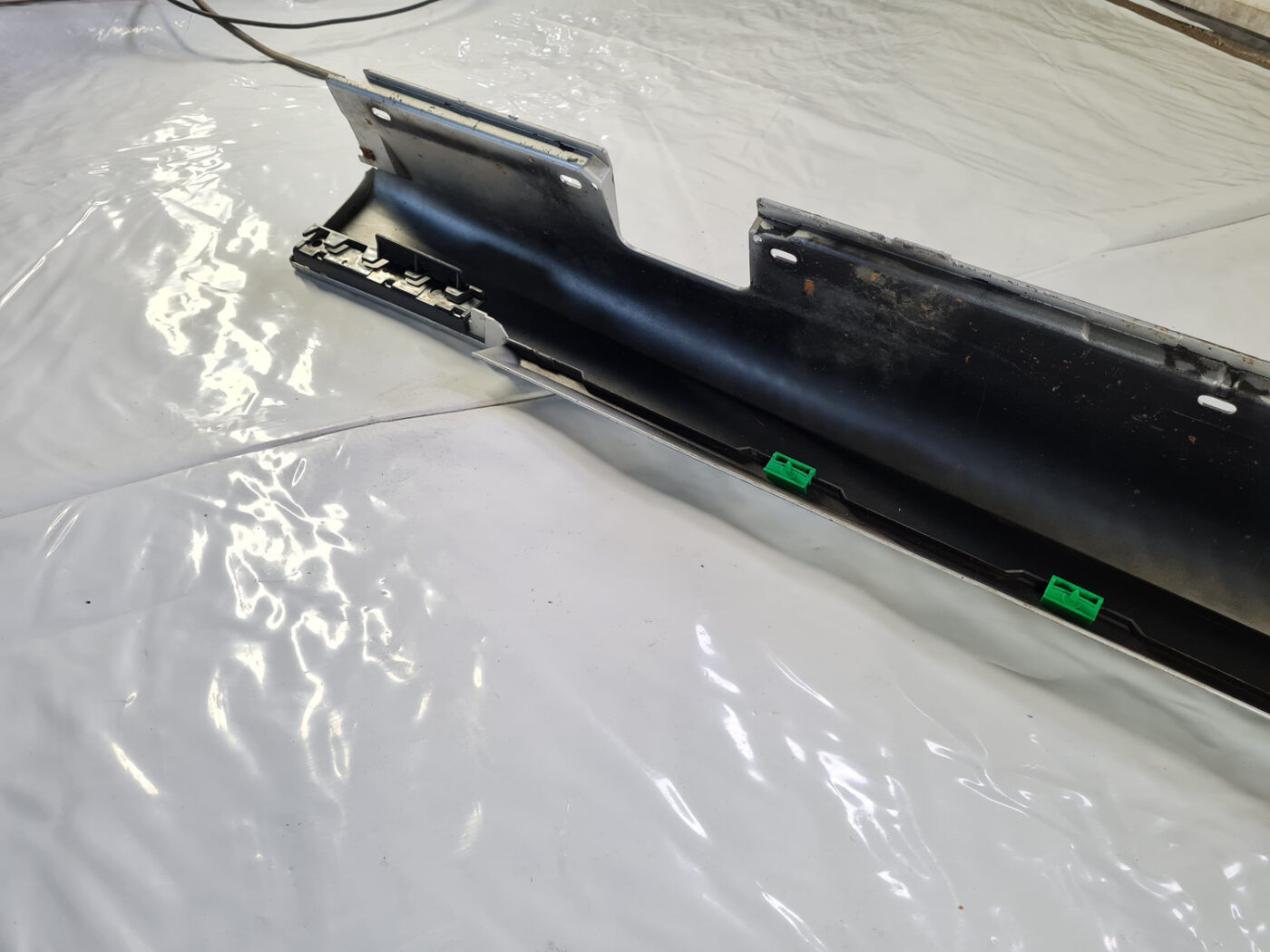 Ārēja sliekšņa kreisa uzlika priekš BMW 530D E61 2006 TOURING TITANSILVER 9 Ārēja sliekšņa kreisa uzlika priekš BMW 530D E61 2006 TOURING TITANSILVER