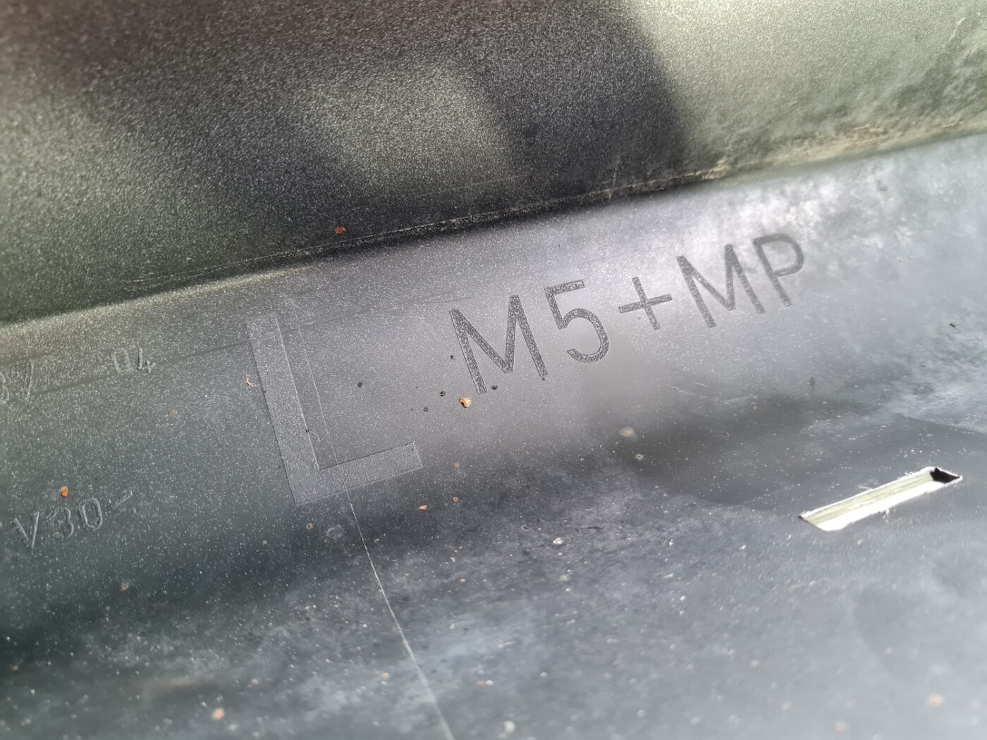 Ārēja sliekšņa kreisa uzlika priekš BMW 530D E61 2006 TOURING TITANSILVER 5 Ārēja sliekšņa kreisa uzlika priekš BMW 530D E61 2006 TOURING TITANSILVER