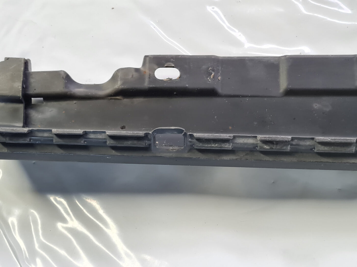 Ārēja sliekšņa laba uzlika priekš AUDI A4 2004 10 Ārēja sliekšņa laba uzlika priekš AUDI A4 2004