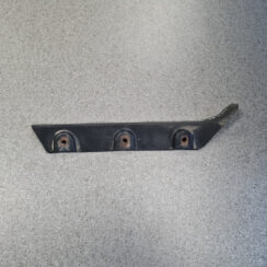 Priekšējā spārna un bufera stiprinājums priekš NEW AND USED CAR SPARE PARTS