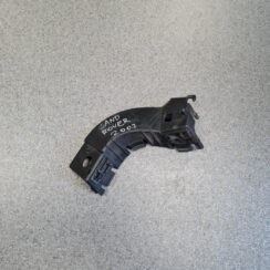 Priekšēja bufera kronšteins priekš LAND ROVER FREELANDER 2007