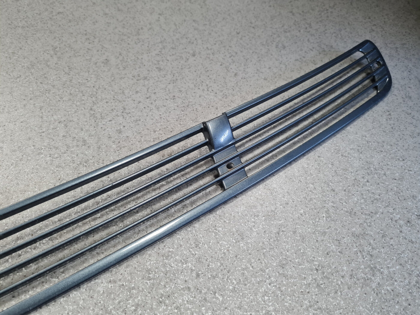 Pārsega reste priekš BMW 7 E38 1998-2001