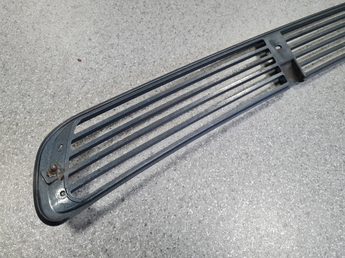 Pārsega reste priekš BMW 7 E38 1998-2001