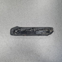 Priekšēja bufera kronšteins priekš VW TOURAN 2005