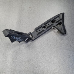 Aizmugurējā spārna un bufera stiprinājums priekš VW TOURAN 2005