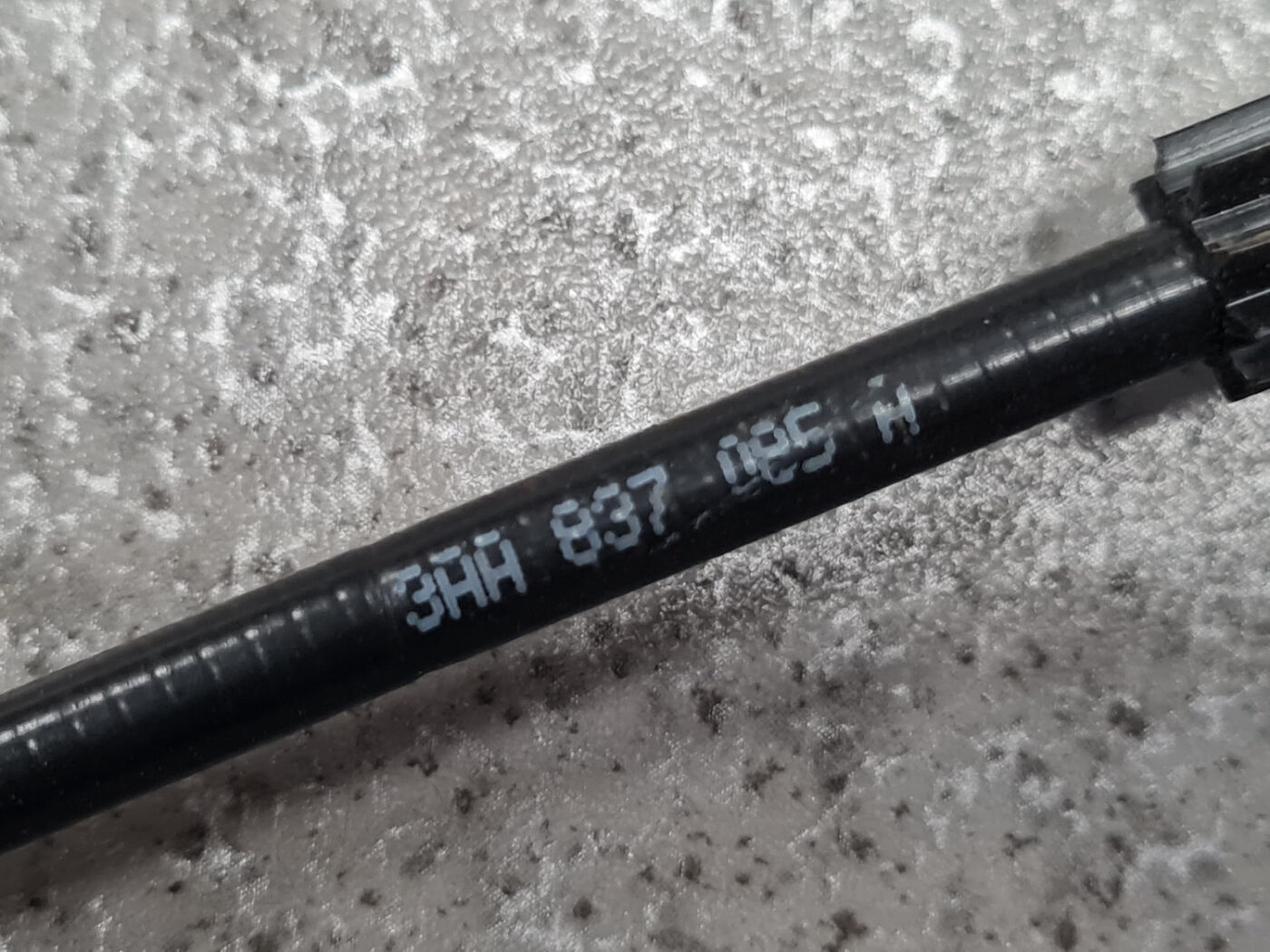 Durvju roktura trose priekš VW PASSAT B7 2011-2015 5 Durvju roktura trose priekš VW PASSAT B7 2011-2015