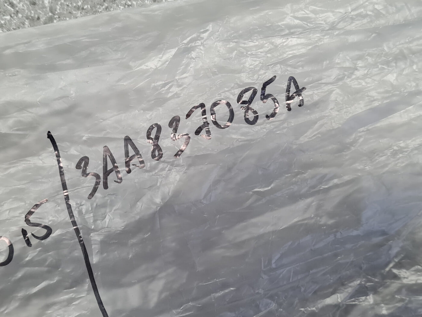 Durvju roktura trose priekš VW PASSAT B7 2011-2015 3 Durvju roktura trose priekš VW PASSAT B7 2011-2015