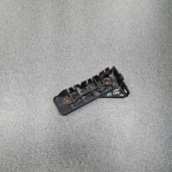 Priekšēja bufera kronšteins priekš AUDI A4 2001 SEDAN