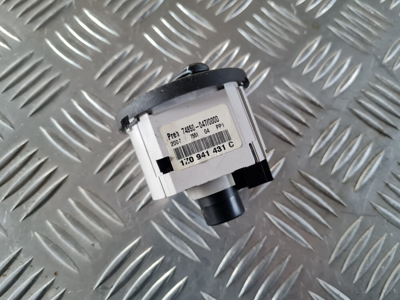 Gaismas slēdzis priekš ŠKODA OCTAVIA 2007