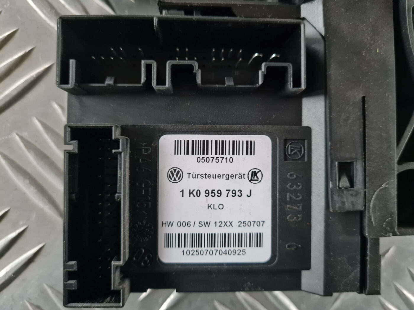 Elektrisko stiklu motors priekš ŠKODA OCTAVIA 2007