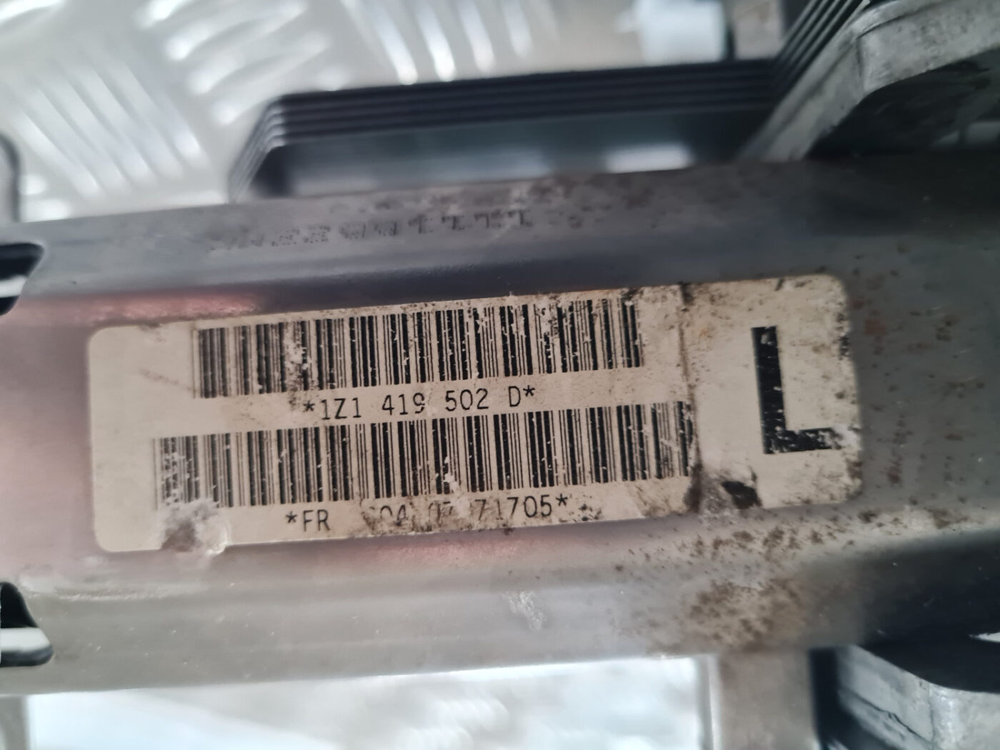 Stūres statne priekš ŠKODA OCTAVIA 2007