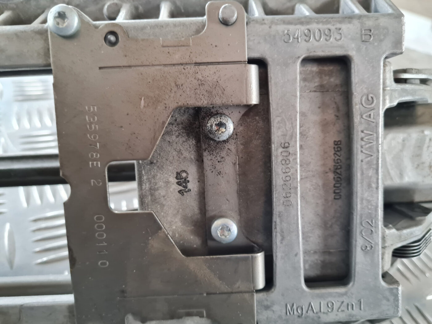 Stūres statne priekš ŠKODA OCTAVIA 2007