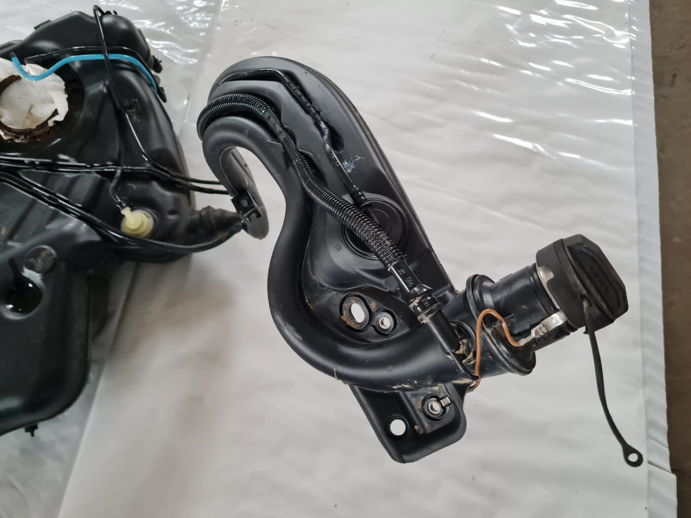 Degvielas tvertne priekš ŠKODA OCTAVIA 2007