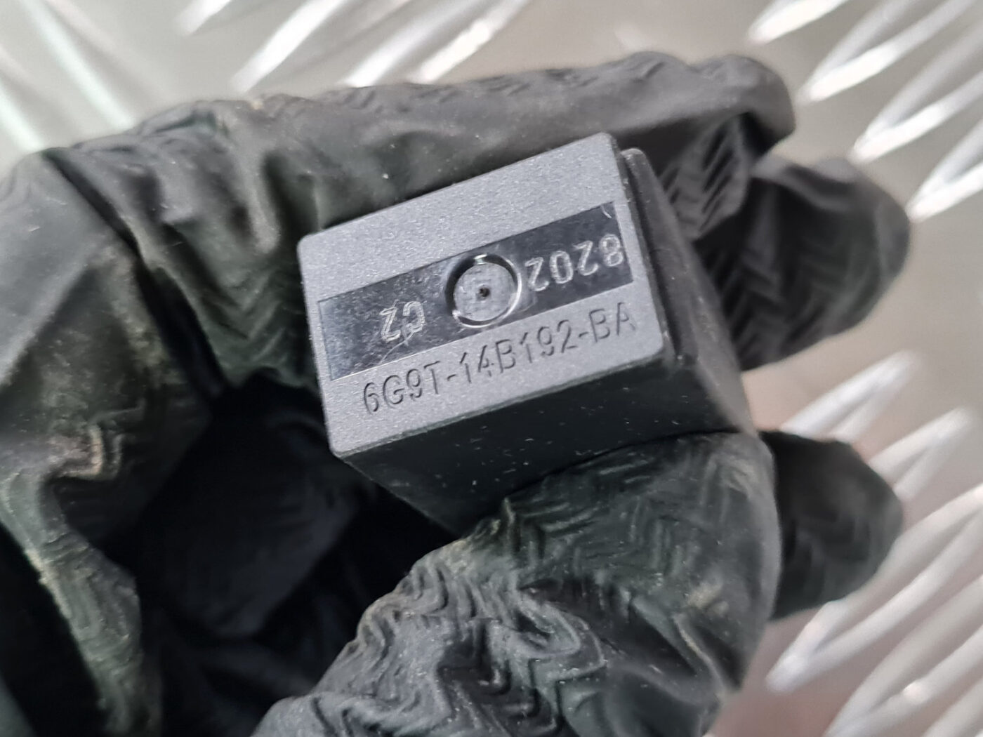 Drošinātāju releja priekš VOLVO XC 60 2009 4 Drošinātāju releja priekš VOLVO XC 60 2009