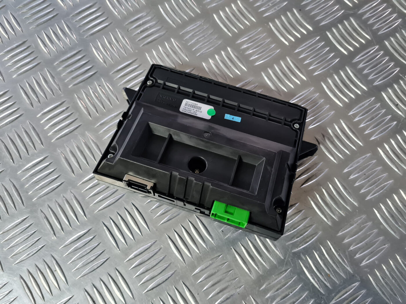 Displejs priekš VOLVO XC 60 2009 7 Displejs priekš VOLVO XC 60 2009