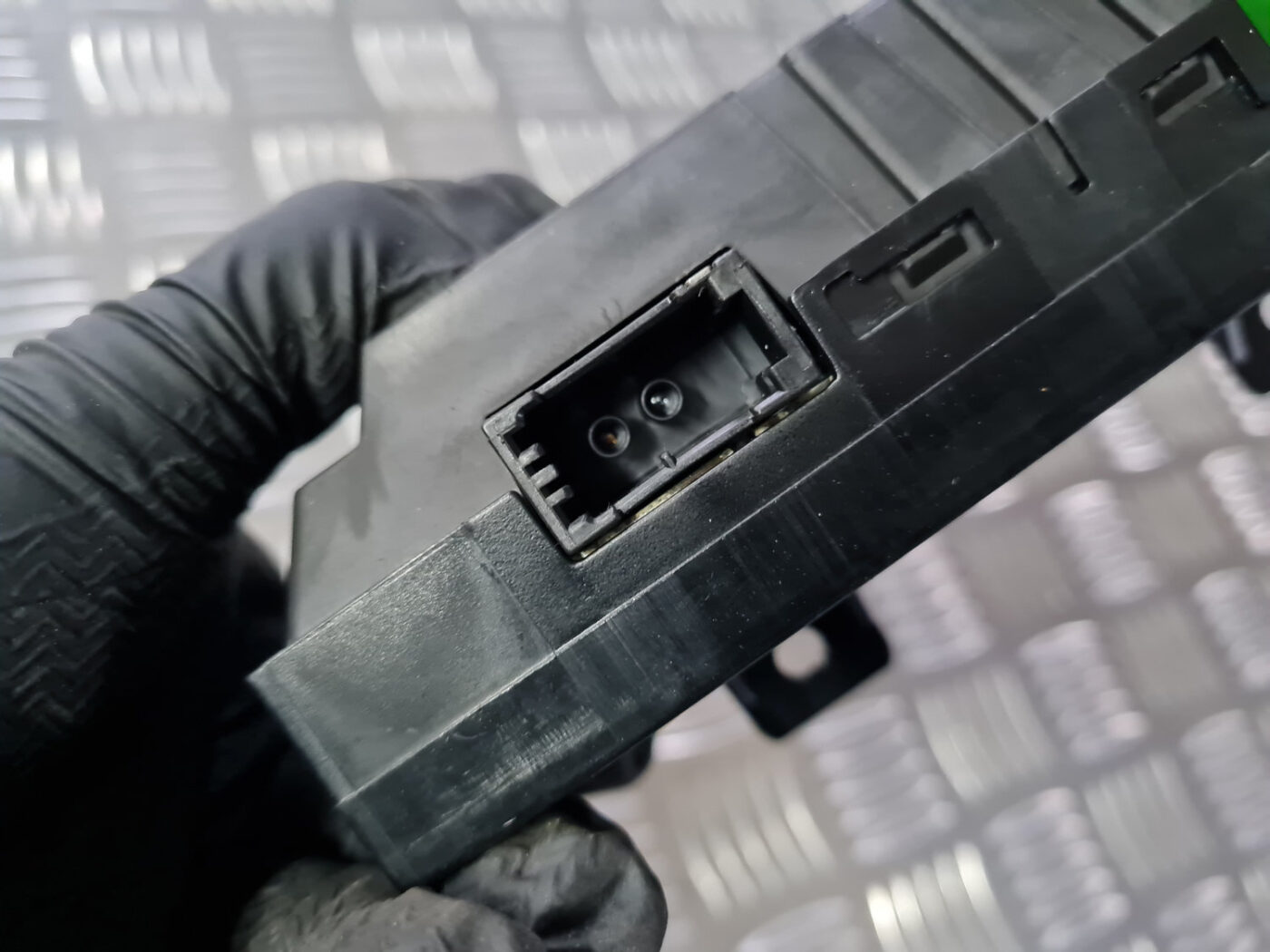 Displejs priekš VOLVO XC 60 2009 3 Displejs priekš VOLVO XC 60 2009