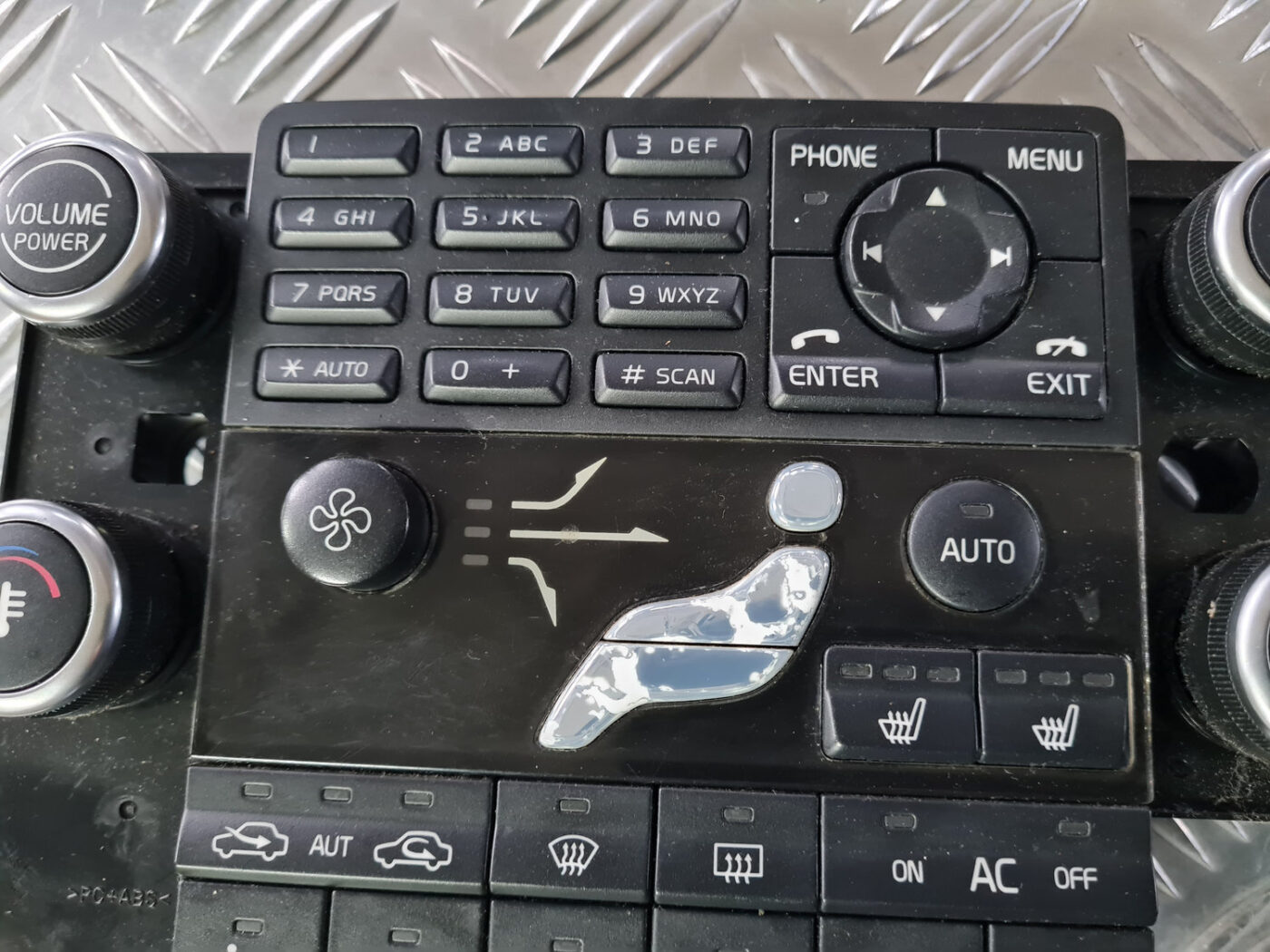 Klimata kontroles bloks priekš VOLVO XC 60 2009 8 Klimata kontroles bloks priekš VOLVO XC 60 2009