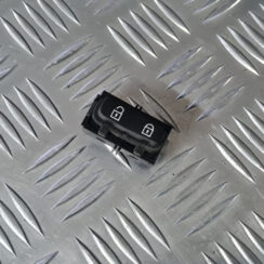 Atvēršanas/aizvēršanas poga priekš VOLVO XC 60 2009