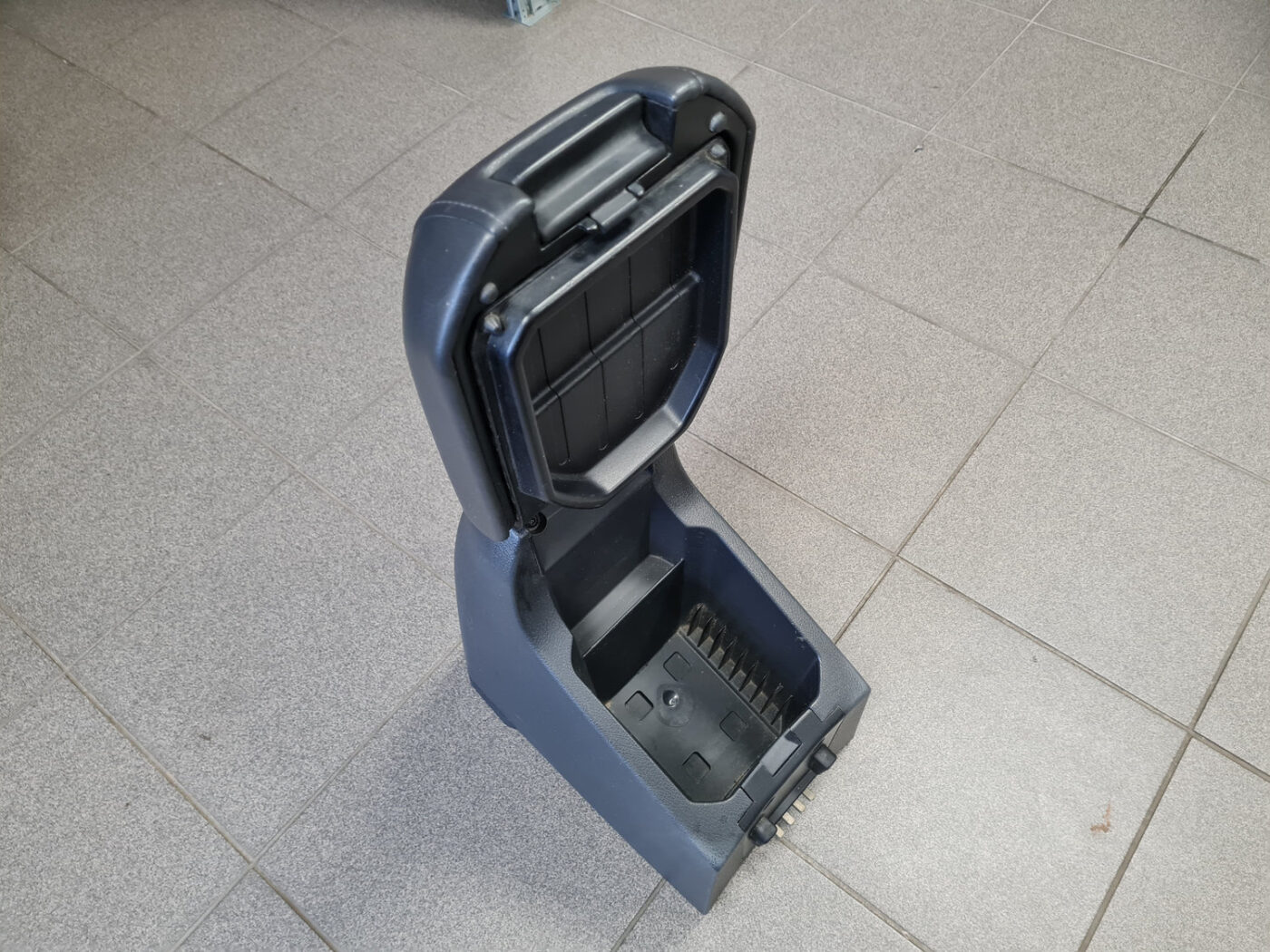 Roku balsts priekš VOLVO XC90 2004 13 Roku balsts priekš VOLVO XC90 2004