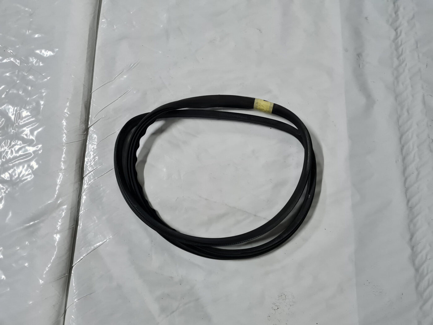 Durvju gumija priekš VOLVO XC 60 2009 1 Durvju gumija priekš VOLVO XC 60 2009