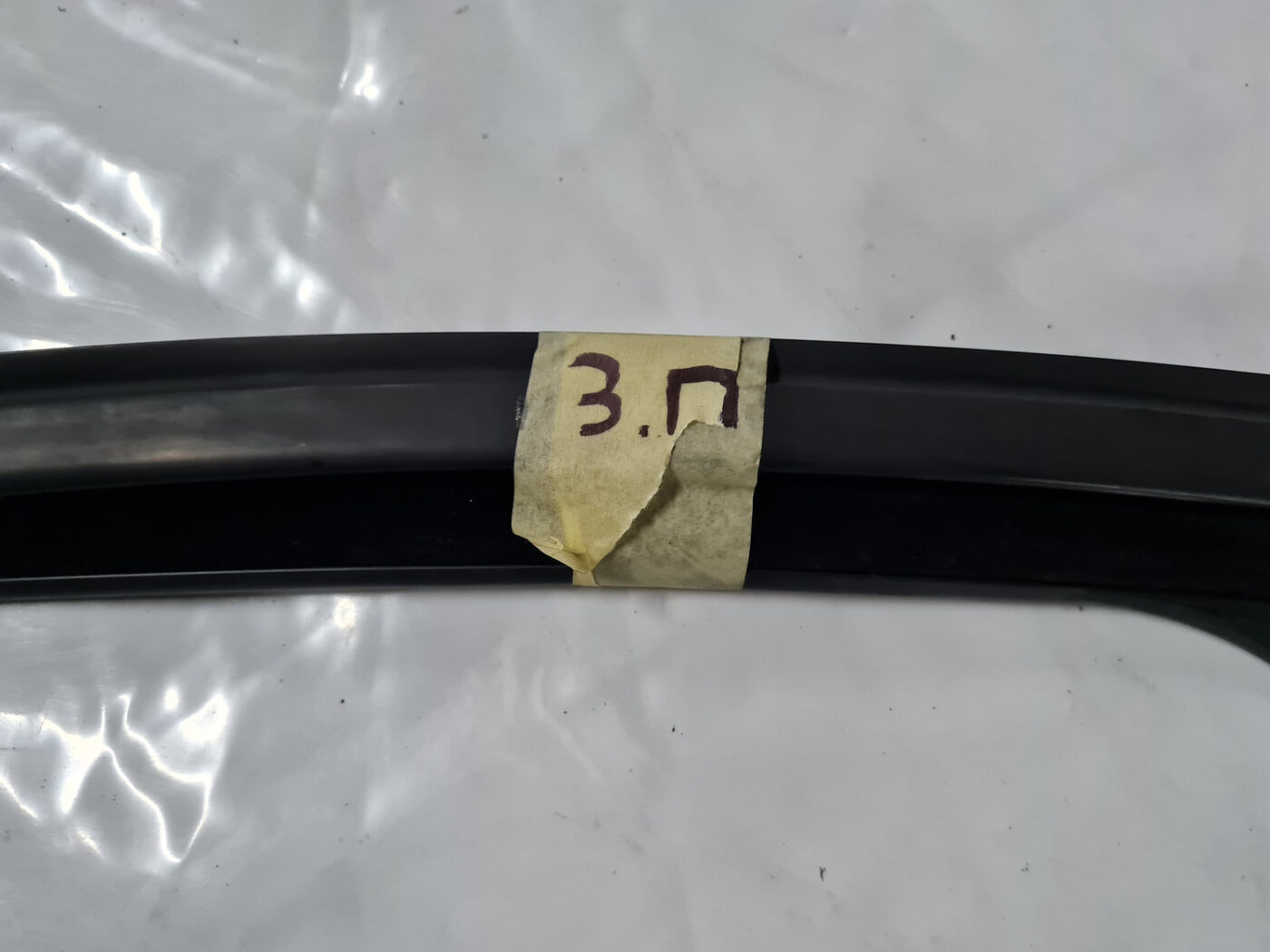 Durvju gumija priekš VOLVO XC 60 2009