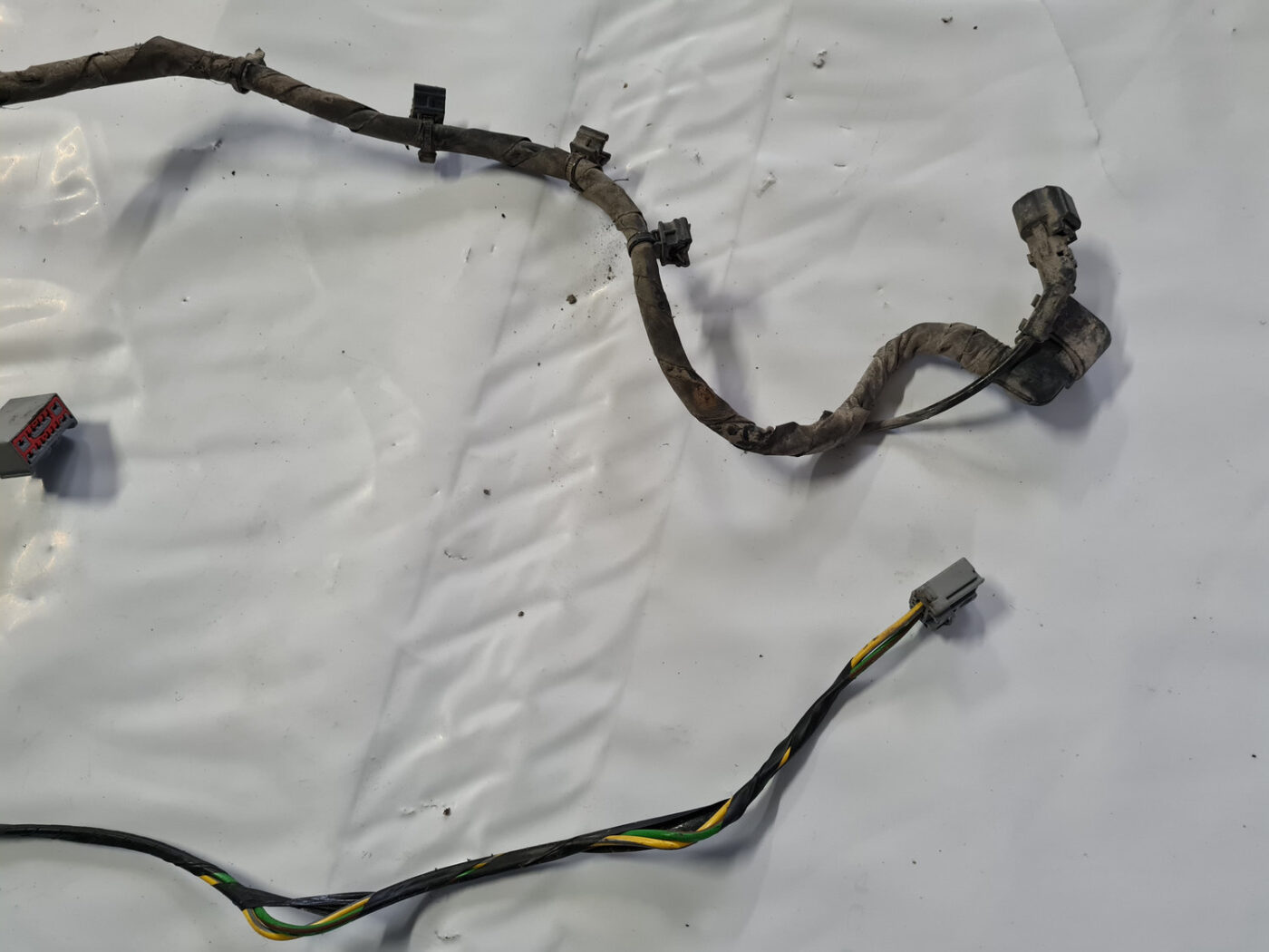 Aizmugurējās ass elektroinstalācija priekš VOLVO XC 60 2009