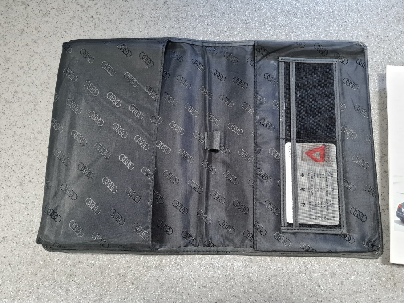 Lietotāja rokasgrāmata priekš AUDI A4 2007 6 Lietotāja rokasgrāmata priekš AUDI A4 2007