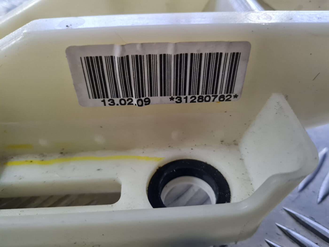 Ātrumu pārslēgšanas slēdzis priekš VOLVO C30 2009 4 Ātrumu pārslēgšanas slēdzis priekš VOLVO C30 2009