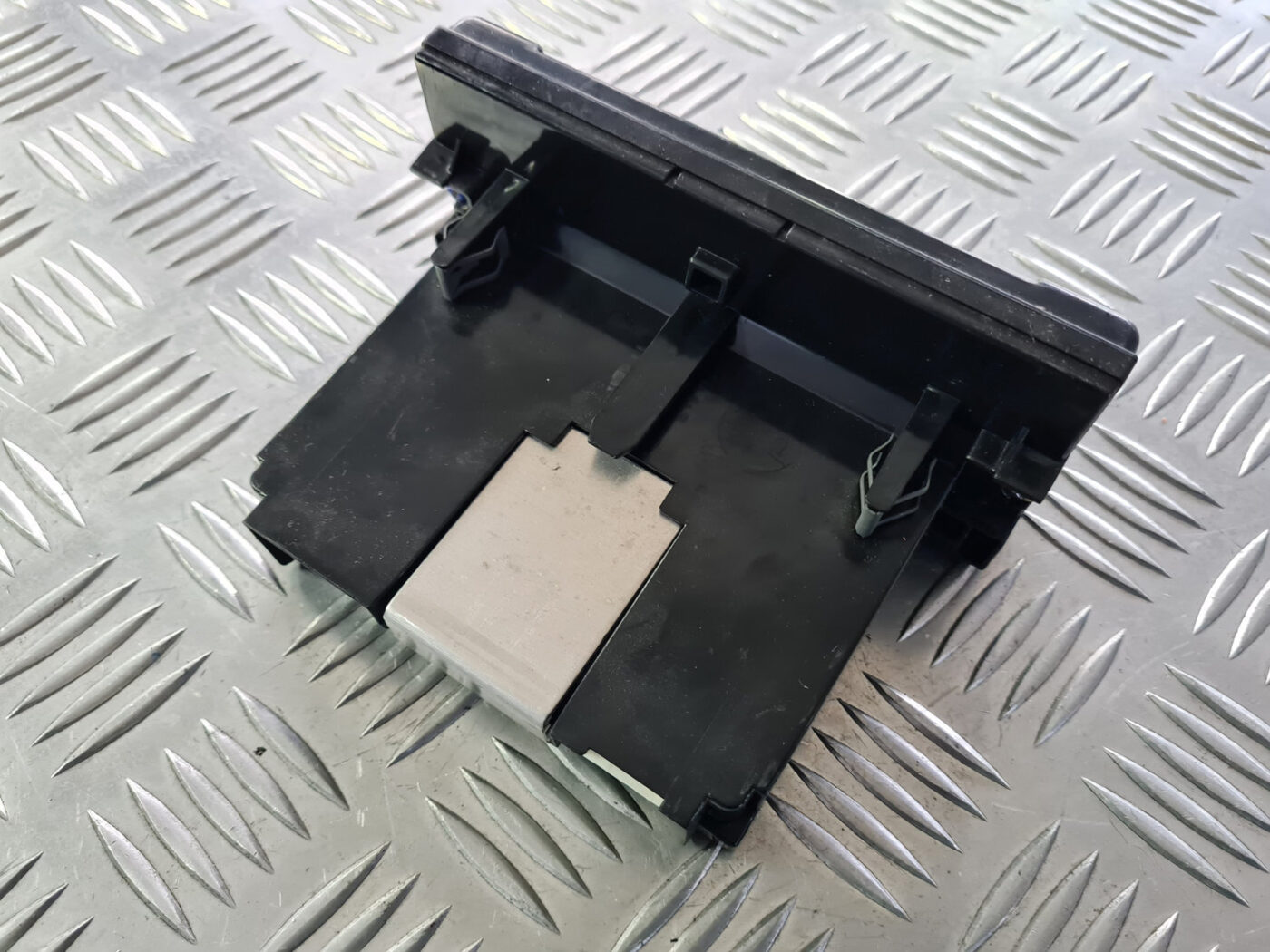 Displejs priekš VOLVO C30 2009