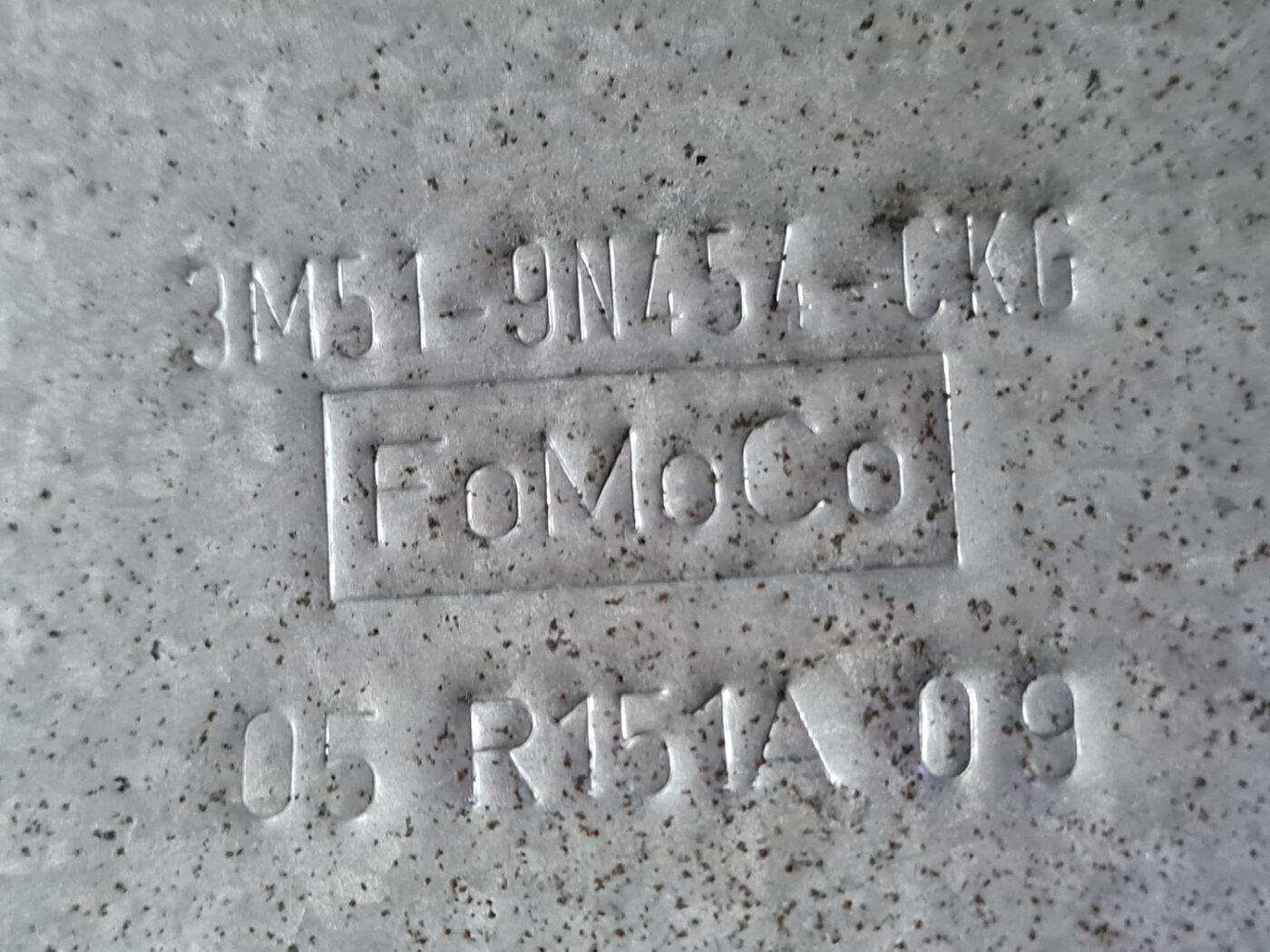 Izpūtēja sistēmas karstuma aizsargs priekš VOLVO C30 2009