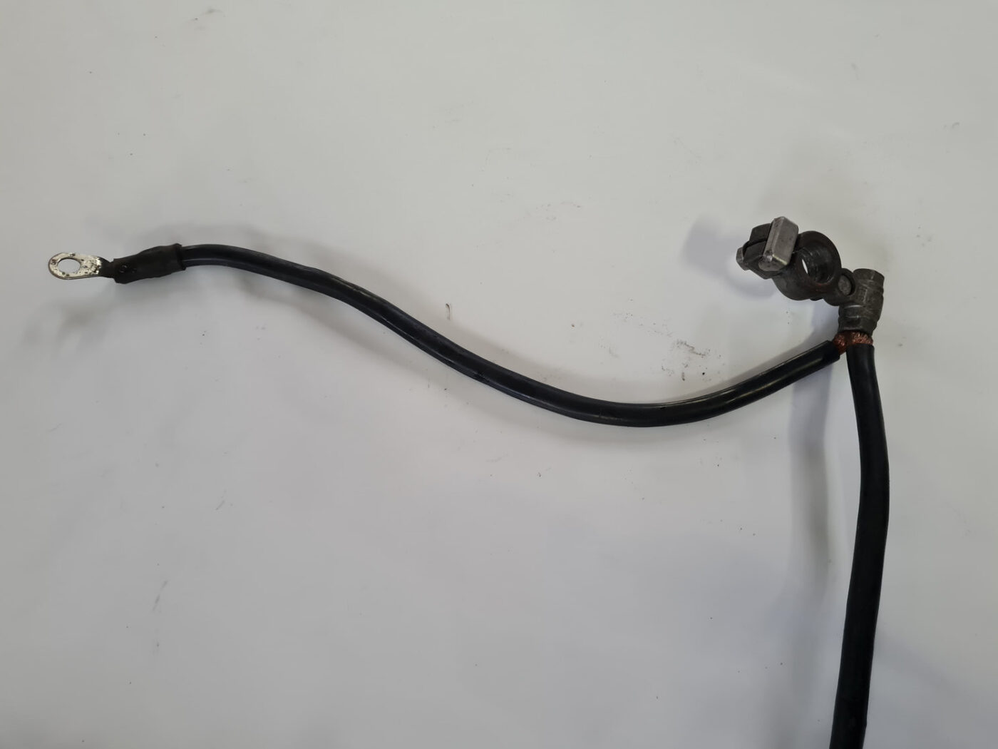 Akumulatora elektroinstalācija priekš VOLVO C30 2009 6 Akumulatora elektroinstalācija priekš VOLVO C30 2009