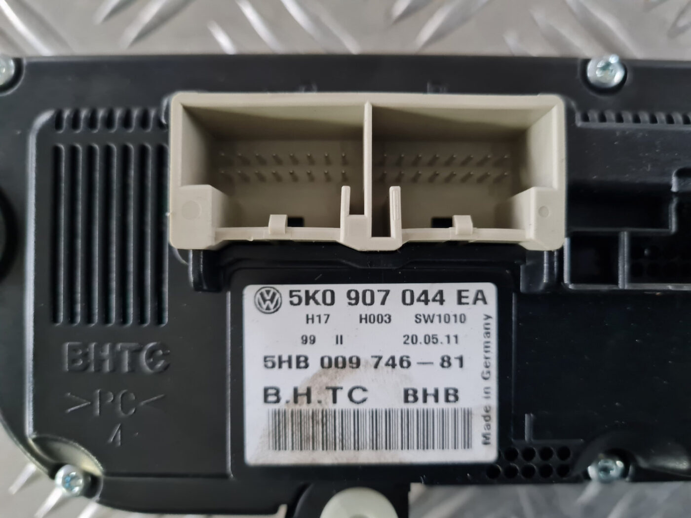 Klimata kontroles bloks priekš VW GOLF 6 2011 4 Klimata kontroles bloks priekš VW GOLF 6 2011