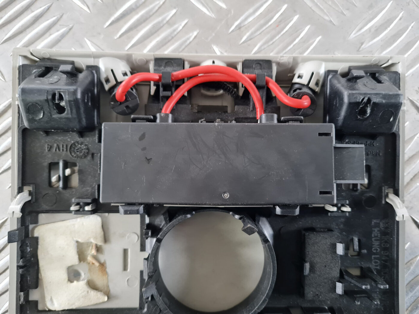 Salona apgaismojuma panelis priekš VW GOLF 6 2011 6 Salona apgaismojuma panelis priekš VW GOLF 6 2011